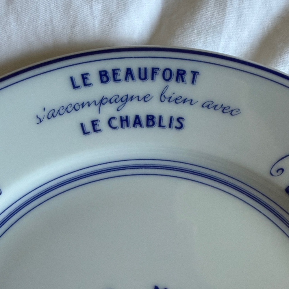 Porcelain French appetizer plates (3) - Picture 5 of 8